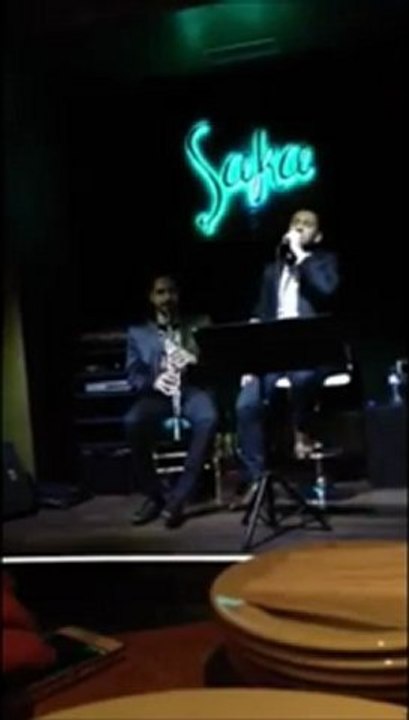 "ERDEM CANLI PERFORMANS TÜRK SANAT MÜZIKLERI"