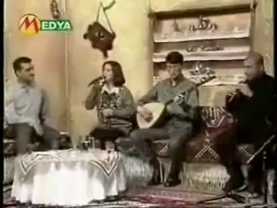 Deste Günaydın - Uzun Hava & Dertliden Dert Sorulurmu 2001 (Bilal Rojava)