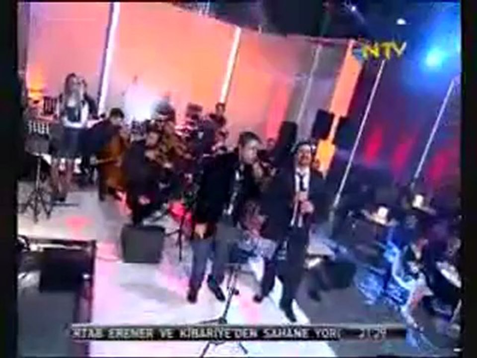 Gece Yolculari Duet Emrah - Hüzün