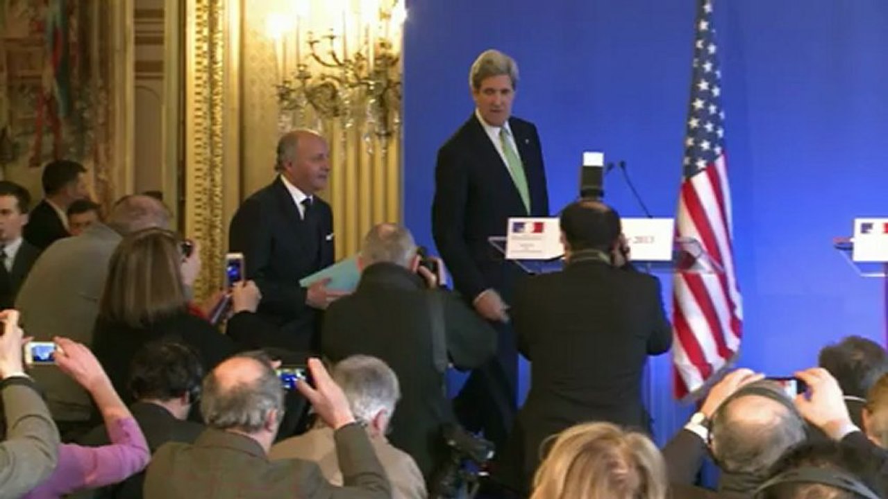 Kerry says looking at ways to speed up Syrian transition