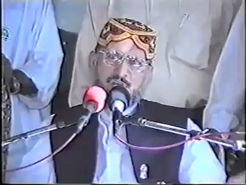 Don't confuse with your enemy - Tahir ul Qadri talk with youth