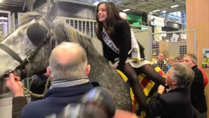 Quand Miss France monte à cheval