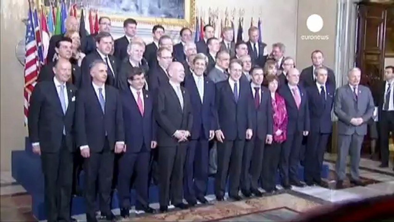 US Foreign Secretary Kerry to meet head of Syrian opposition