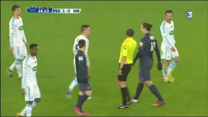 Barton se moque du nez de Zlatan