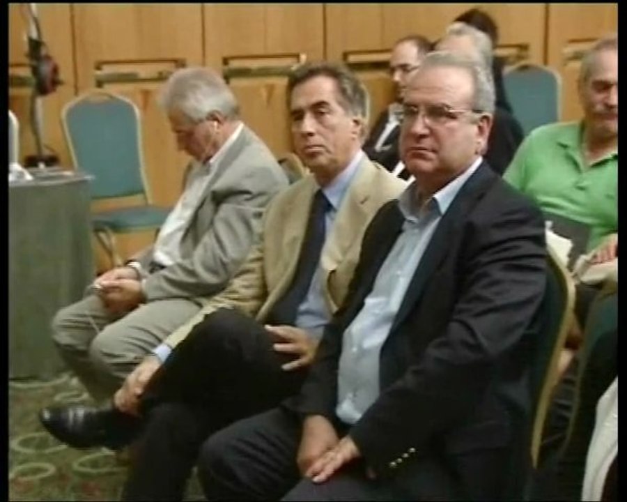 Κεραυνός εν αιθρία τα ισόβια για Παπαγεωργόπουλ...