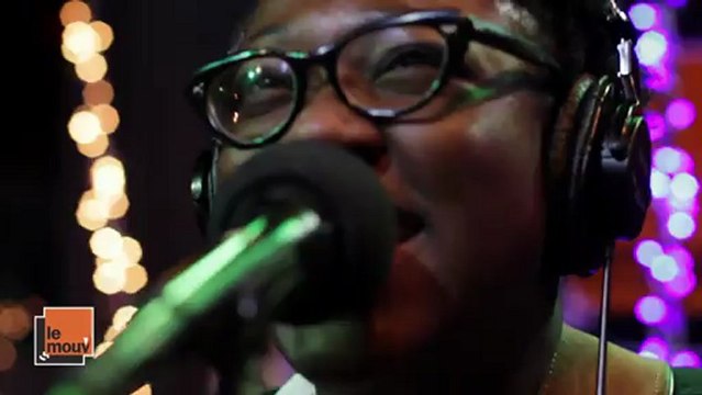 Mélissa Laveaux - Hash Pipe (reprise de Weezer) en Mouv'Session