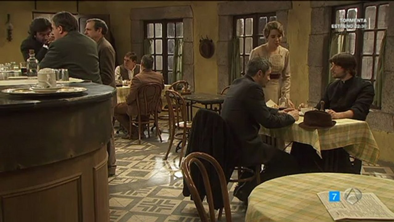 MARTIN Y ALFONSO LA PACA ES CAPAZ DE COMPRAR HASTA A SAN PEDRO ESDPV 28-02-2013