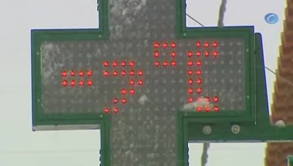 La nieve impide en muchos puntos la asistencia escolar y retrasa el AVE