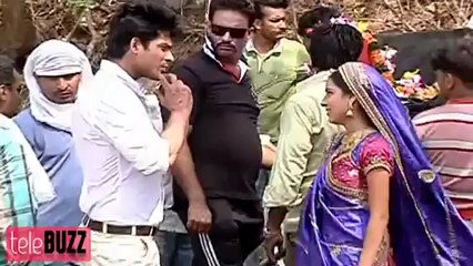 Pratyusha Banerjee aka Anandi REPLACED in Balika Vadhu 27th February 2013