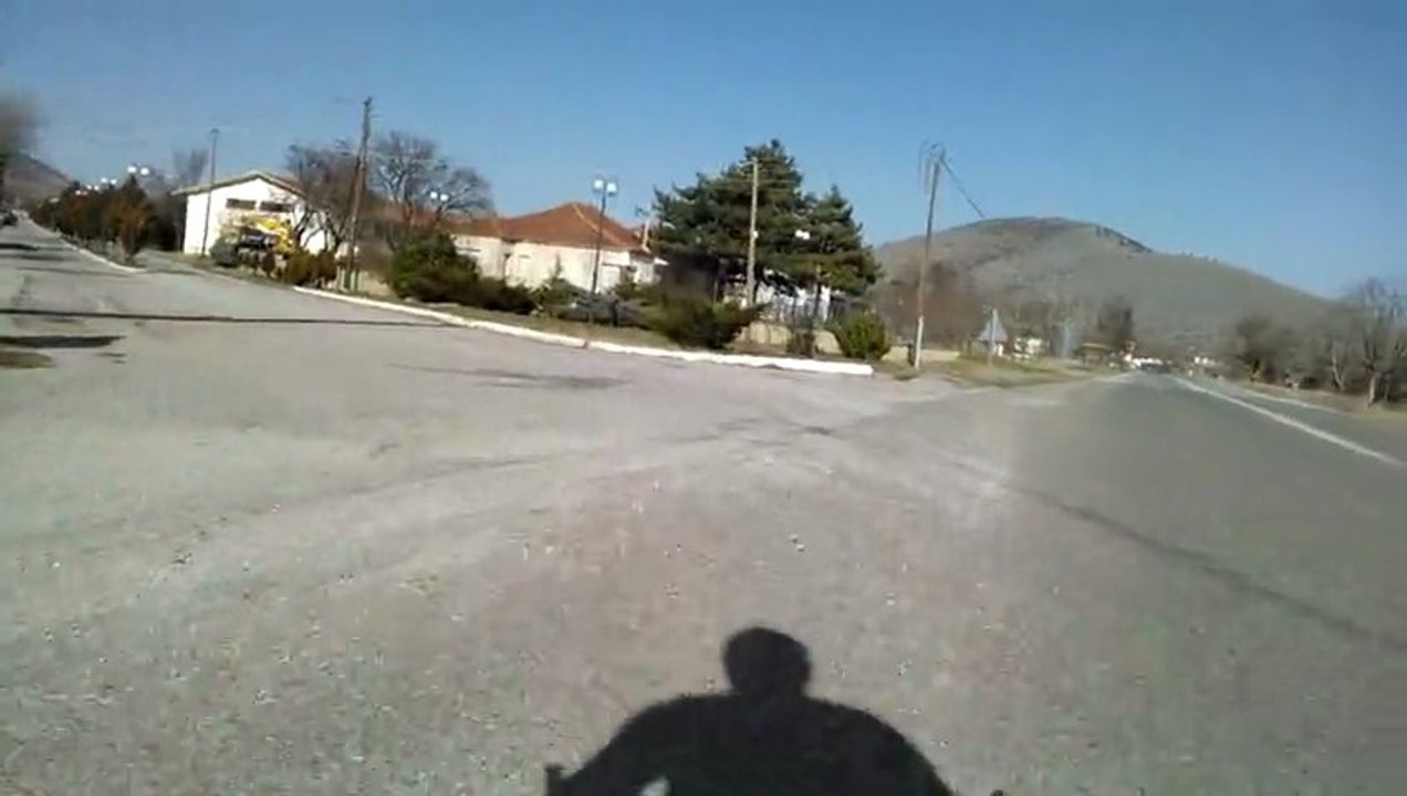 ΒΟΛΤΑ ΜΕ ΠΟΔΗΛΑΤΟ ΞΗΡΟΛΙΜΝΗ