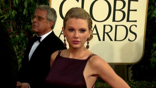 Taylor Swift is Reportedly Dating Ed Sheeran