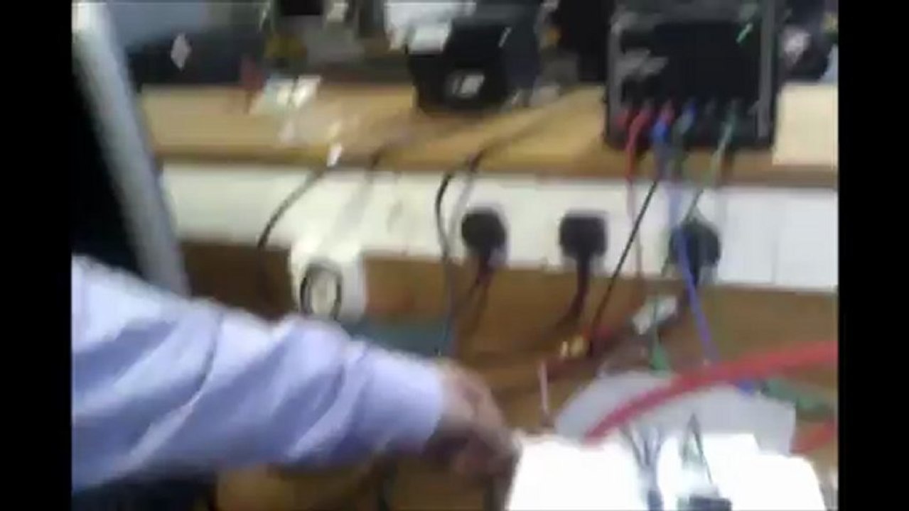 Wireless Water Level & Temperature Measurements Using Xbee ZigBee and LabVIEW by Engin Sicimogullari