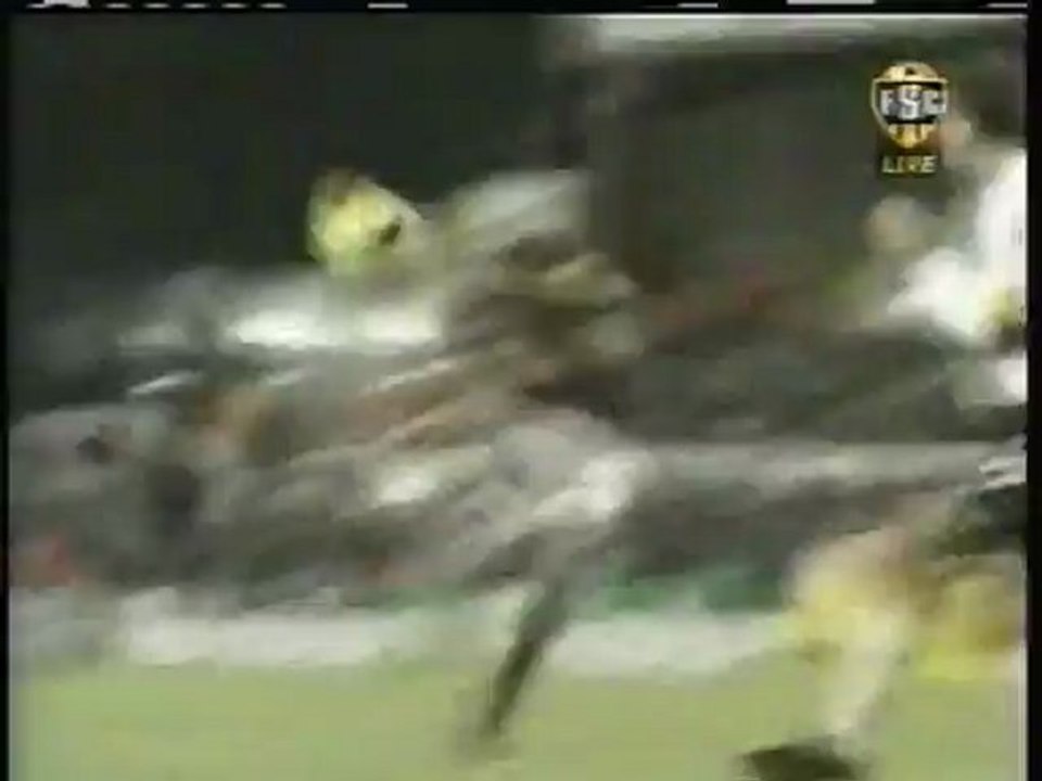 2005 (November 2) Arsenal (England) 3-Sparta Prague (czech Rep.) 0 (Champions League)