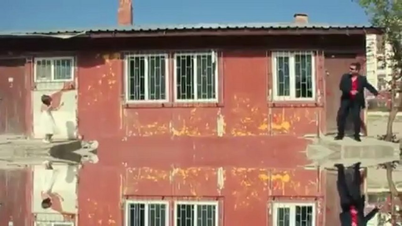 Oğuz Yılmaz  & Özgür Koç  Alıştık Artık-2012