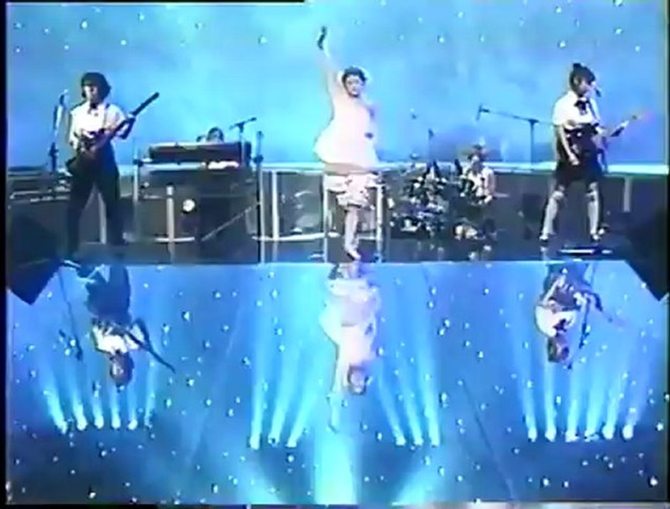 小泉今日子 水のルージュ