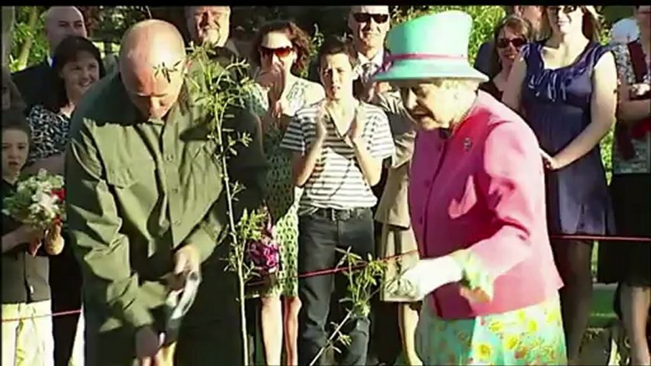 الملكة اليزابيث الثانية تلغي زيارة الى ويلز