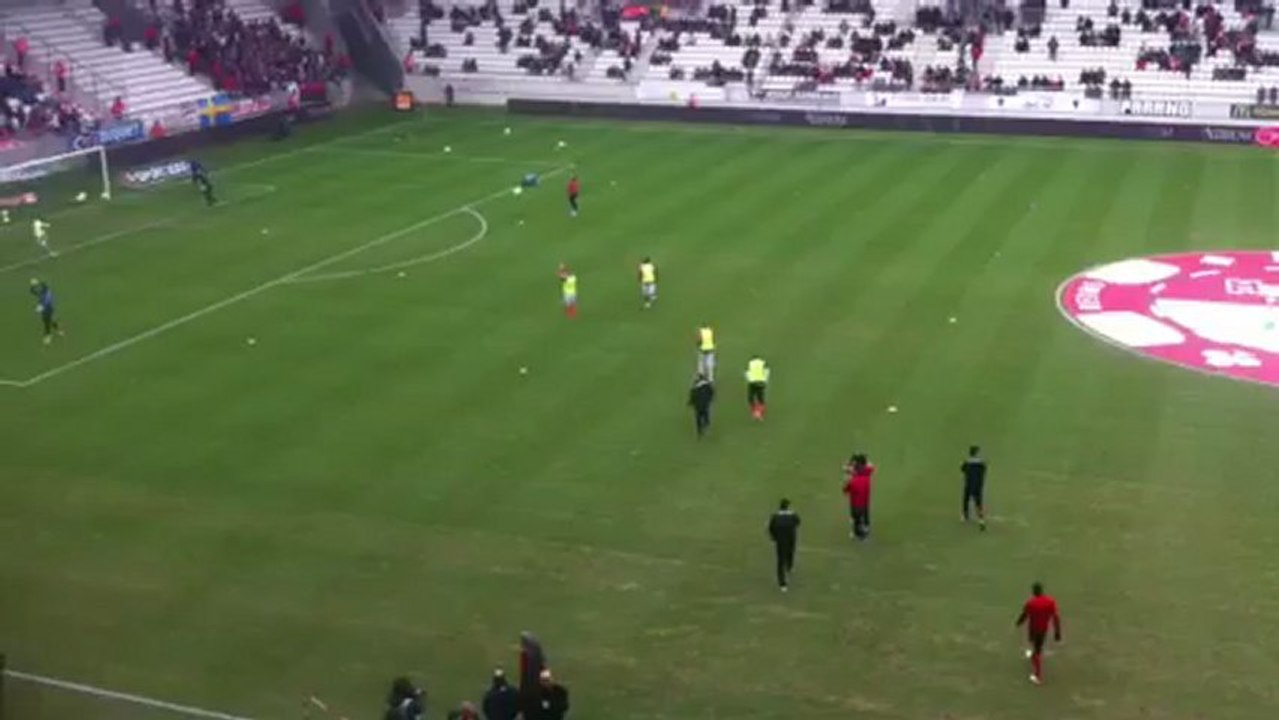 Les joueurs de Reims à l'entraînement, quelques minutes avant Reims / PSG.