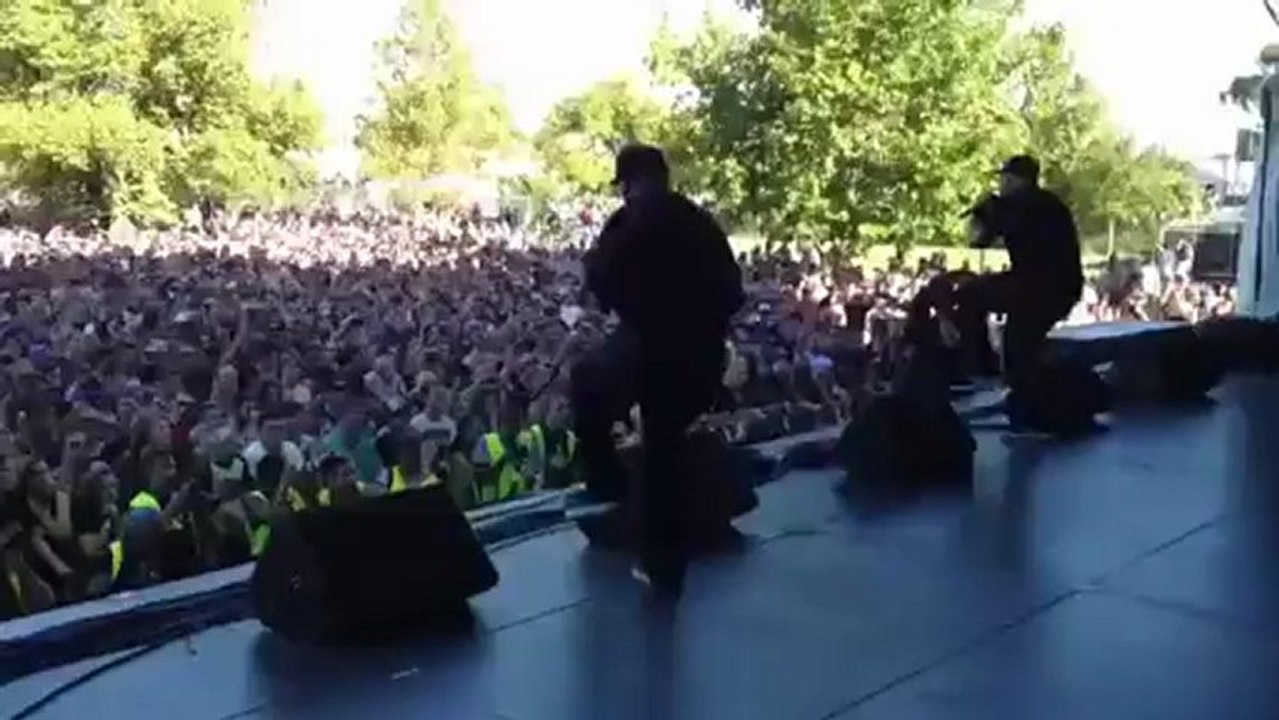 Cypress Hill "Hand on the Pump" Live @ the Melbourne Showgrounds, Melbourne, Victoria, Australia, 03-02-2013