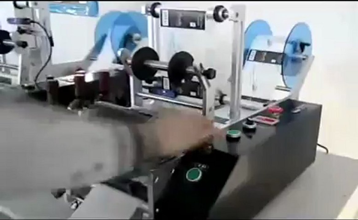 Semi-Automatic Labeling Machine for Bottles