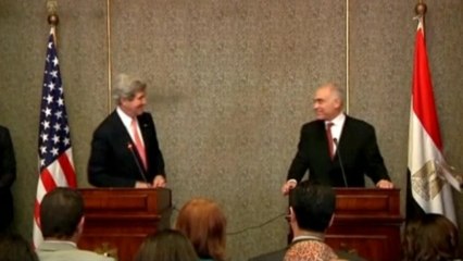 Kerry calls on Egyptians to "come together" to tackle economy