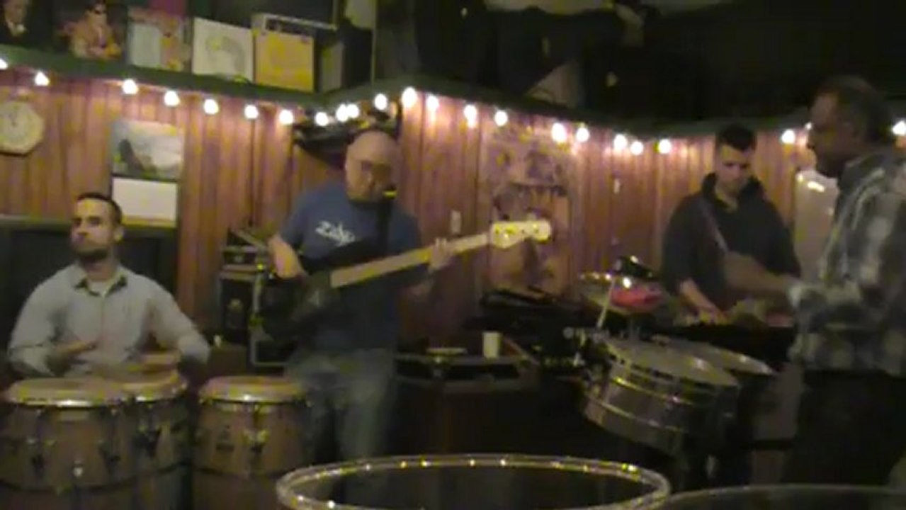 Trucutu solo Salsa oefening Dan, Allan, Faroek, Bob