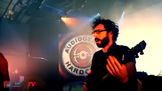 MICROPOINT enflamme l'Antipode à Rennes