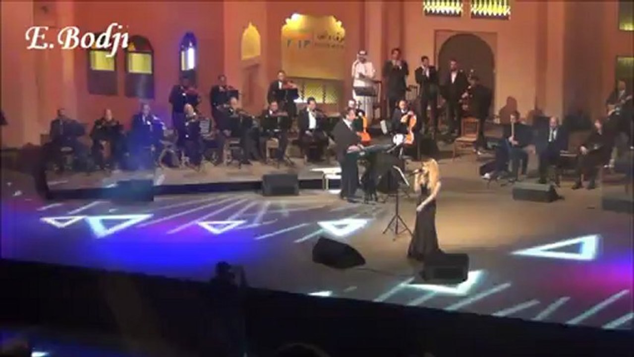Nawal El Zoghbi - Gharibi Hal Denyi - LIVE - Souk wagef spring Festival, Doha 2013