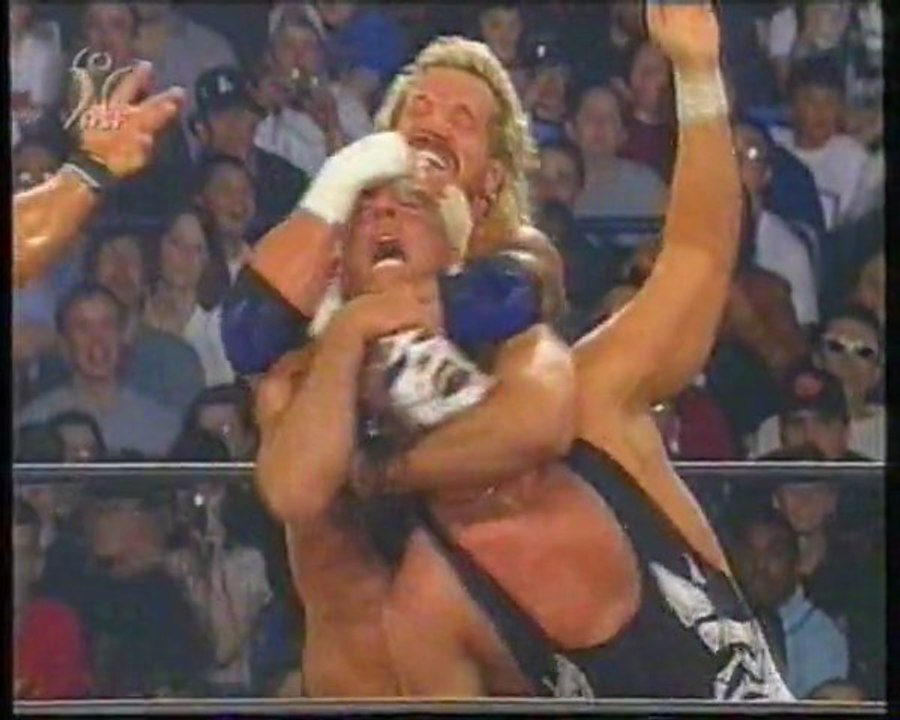 Hulk Hogan vs Sting vs Ric Flair vs DDP - Spring Stampede 1999 (German) - video Dailymotion
