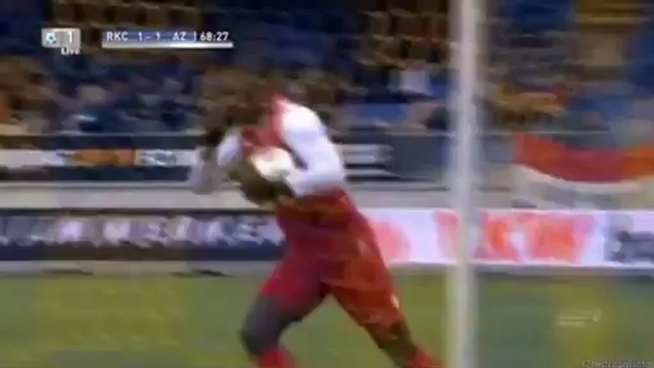 Gol de Altidore [Waalwijk 1-1 AZ Alkmaar]