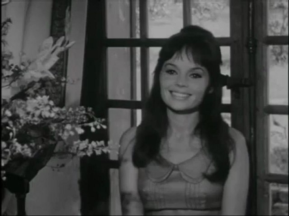-- Interview de Pascale Petit (1964)