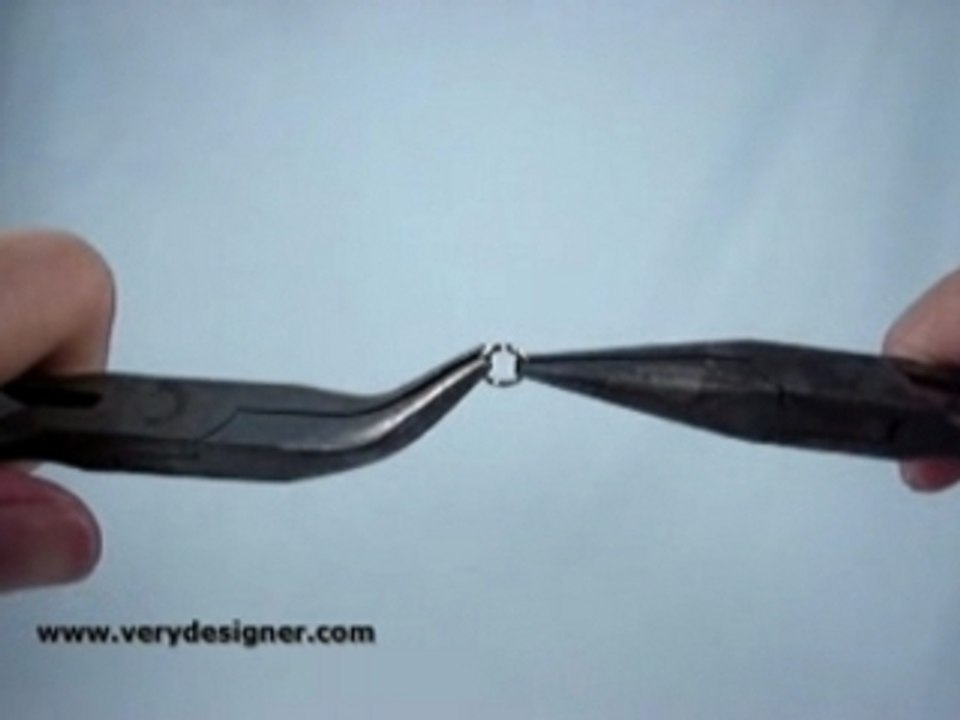 Beading Video - Jump rings