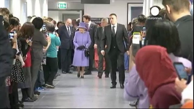 Visite de la reine d'Angleterre à Rome annluée