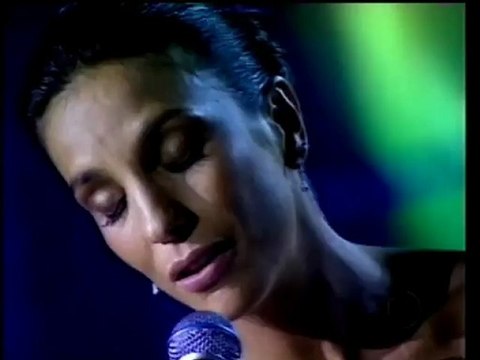 Roberto Carlos e Ivete Sangalo - Se eu não te amasse tanto assim legendado