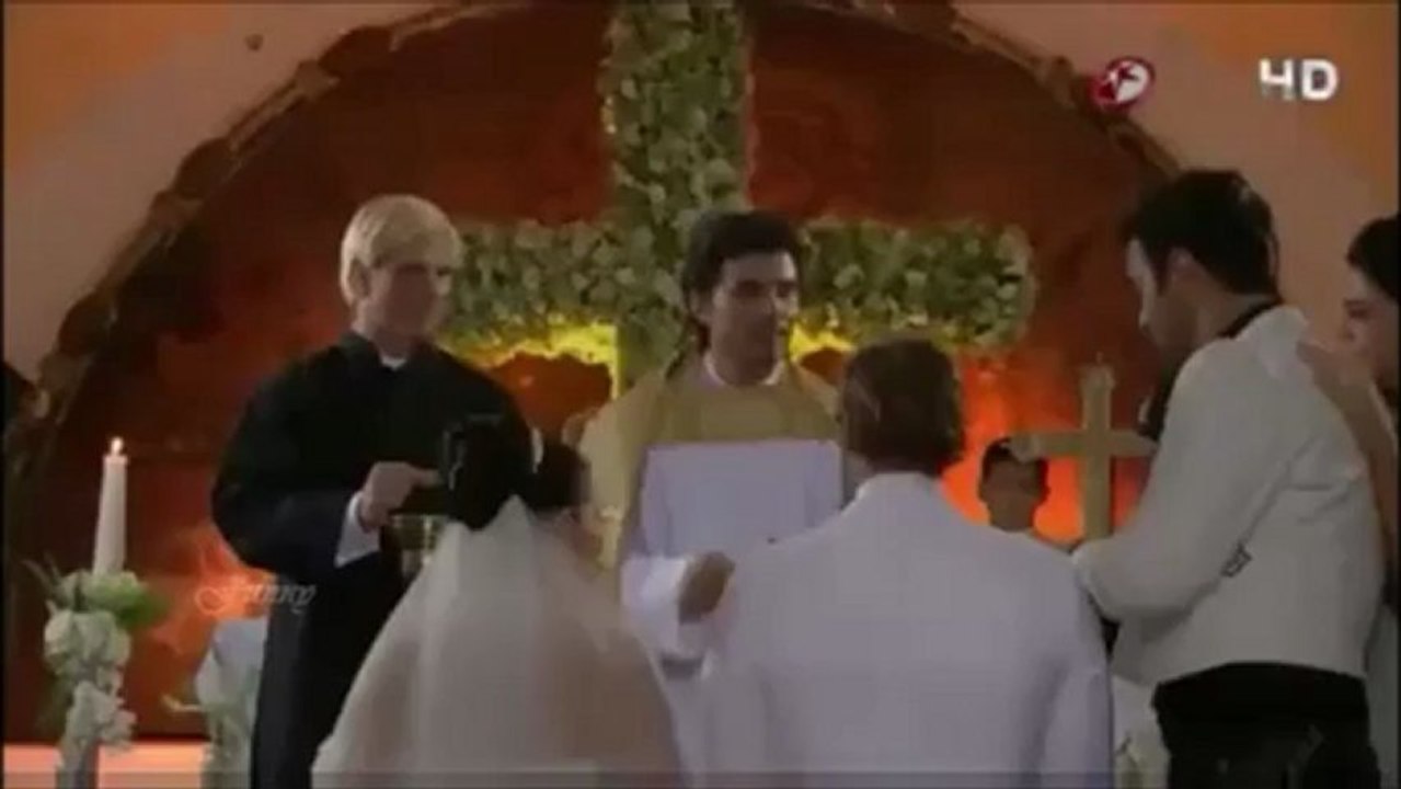 ترجمة لقاء مع مايت بيروني من برنامج الطريق الى المذبح Camino Al Altar
