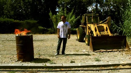 Dis toi que tu es morte - Tristan (music video) (2012)