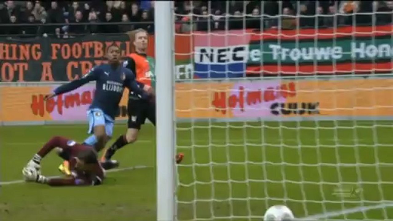 18-Jähriger schießt Feyenoord zum Sieg