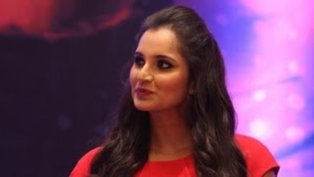 Sania Mirza Becomes Brand Ambassador For Country Club Fitness & Vacations !