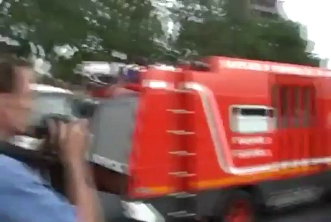 Paris : un bus tombe dans la Seine