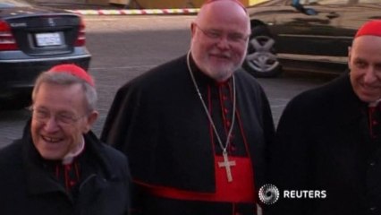 Cardinals arrive for pre-conclave meeting