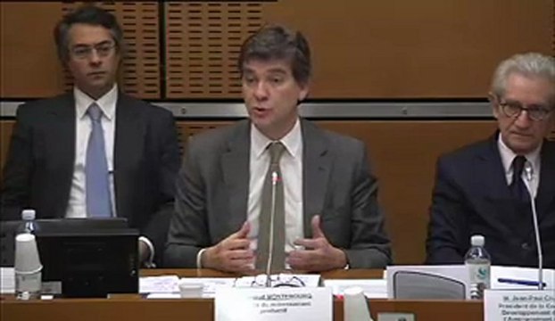 190213 Réponses de M. Arnaud Montebourg, ministre du redressement productif, sur la politique minière (2)