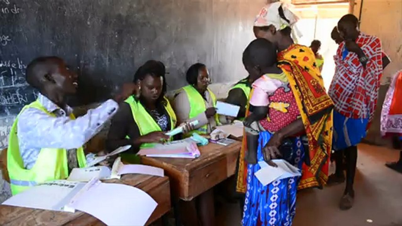 Des Masaï aux urnes pour les élections générale...