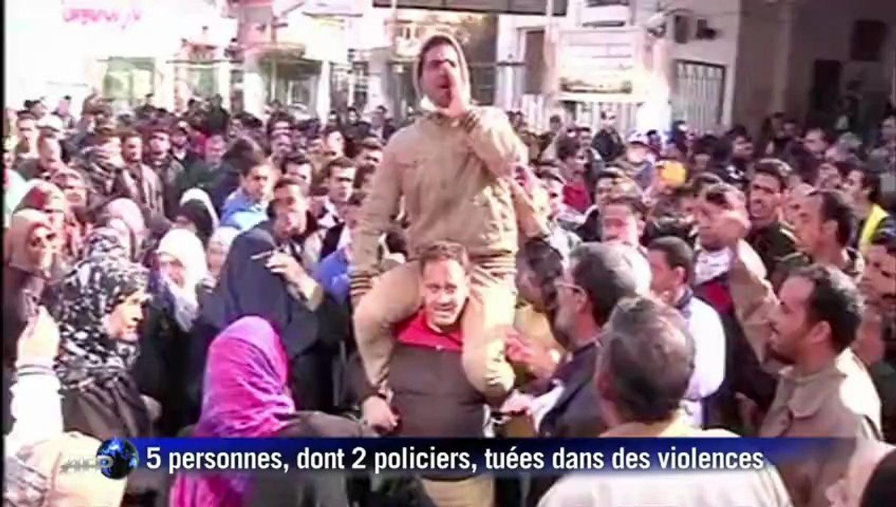 Port-Saïd: des milliers de personnes aux funérailles de victimes