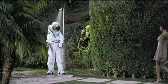 Девушки любят космонавтов