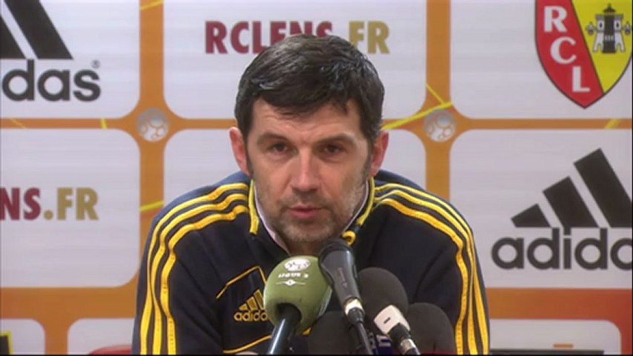 Conférence de presse RC Lens - FC Nantes : Eric SIKORA (RCL) - Michel DER ZAKARIAN (FCN) - saison 2012/2013