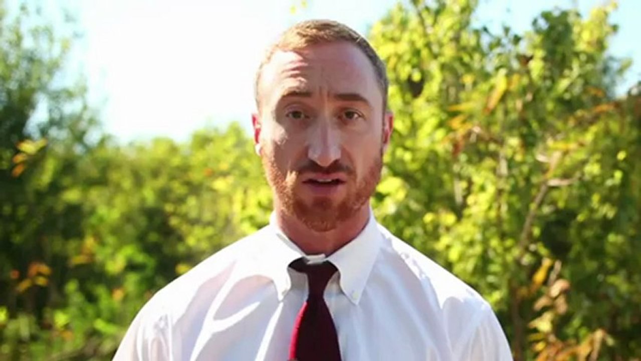 Corporation and Partnership Lawyer Ari Good - Which entity should I choose?