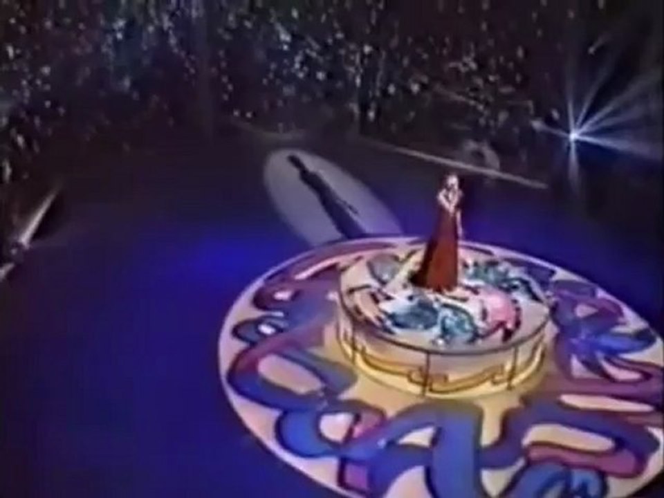 中山美穂 ただ泣きたくなるの