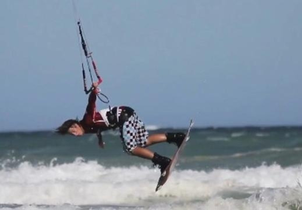 KiteSurf - Game of KITE - Bas Koole vs Alex Pastor 2013