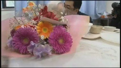 La femme la plus vieille du monde souffle ses 115 bougies au Japon