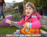 Üstün yetenekli Çağla, engelliler için şarkı yapıyor