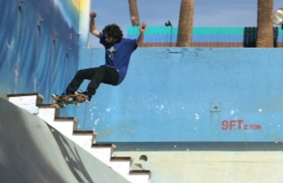 SkateBoard - Red Bull Perspective - Skate Edit - 2013